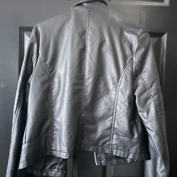 New Look Black Leather look  Jacket for Women - Picture 5 of 5